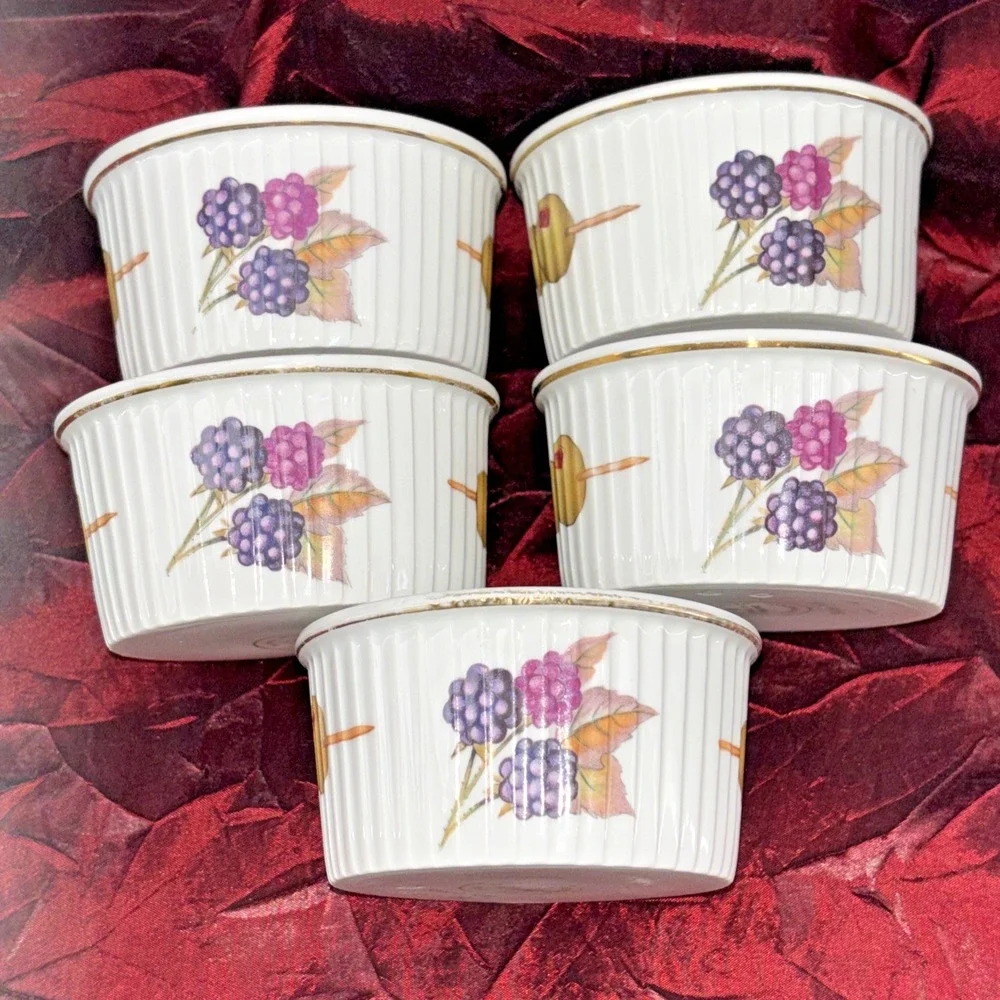 Royal Worcester Evesham Gold Ramekins (5) England Porcelain Berries Olives EUC